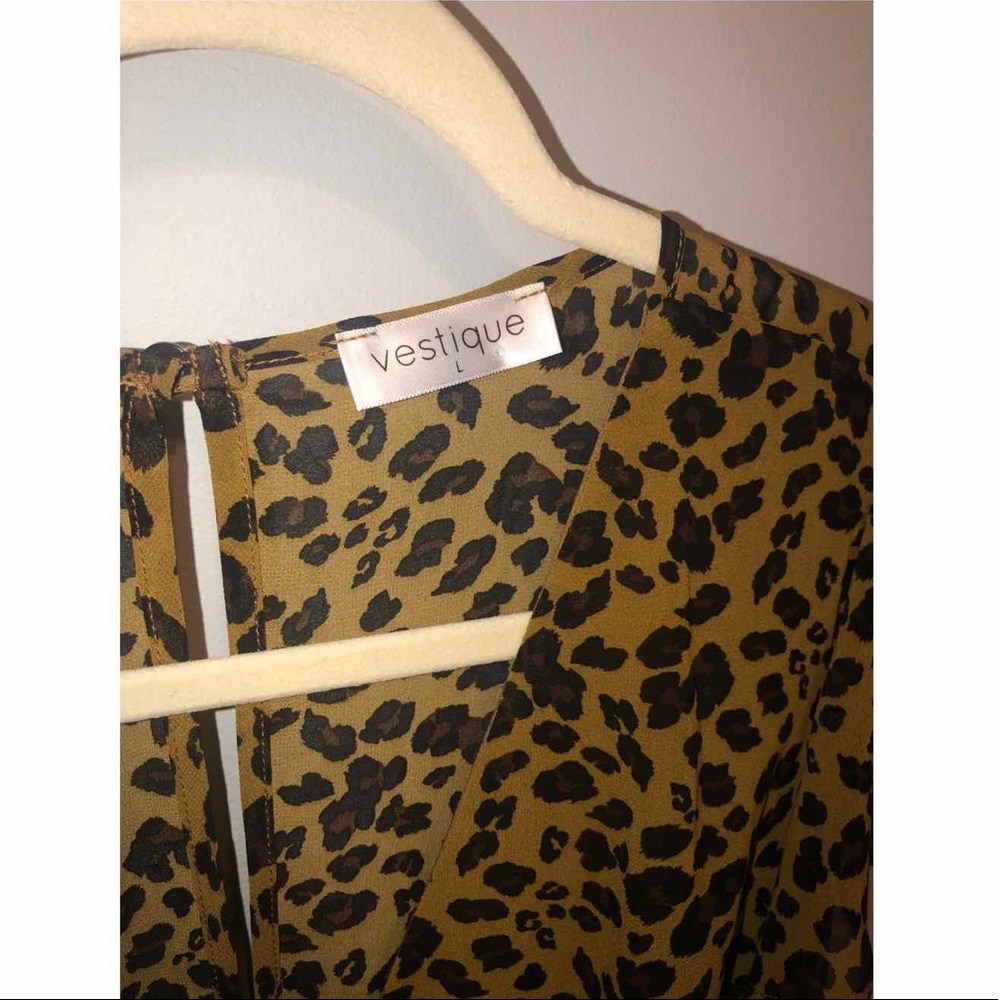 Cheetah Print, short sleeved, v-neck romper. - Picture 5 of 5
